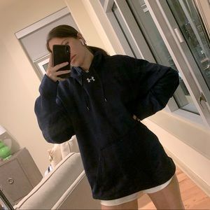 Oversized under armour navy hoodie
